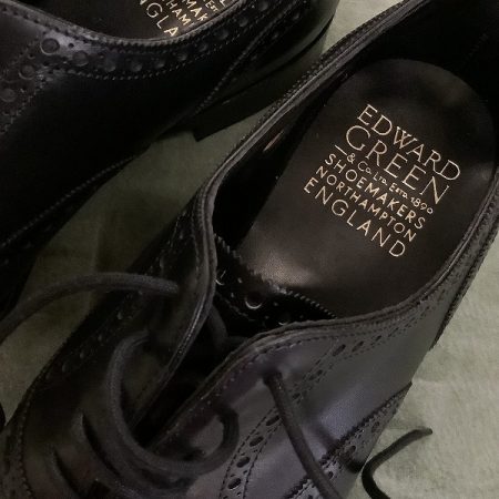 それこそはエドワードグリーン セミブローグの定番カドガン | Trading