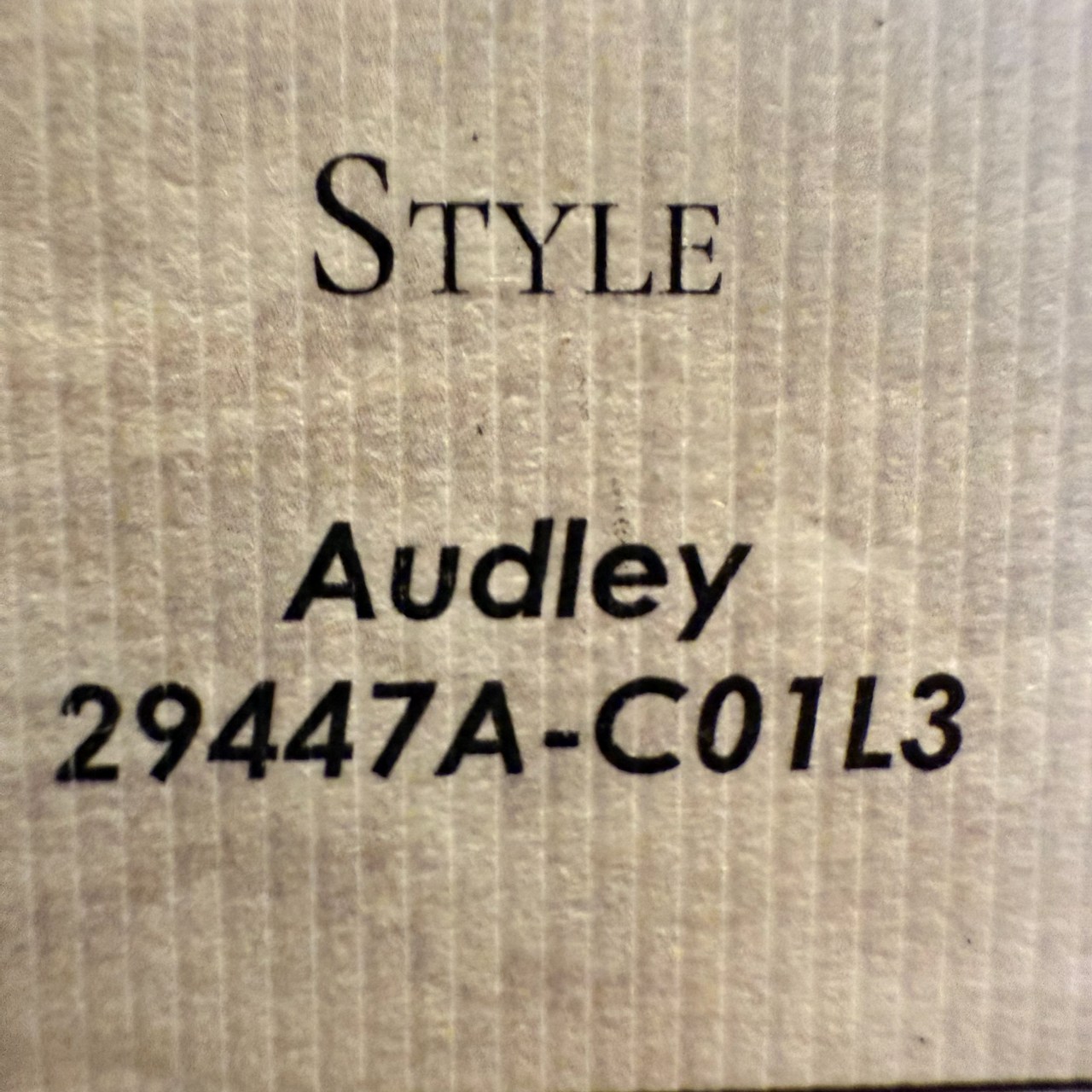 クロケット＆ジョーンズのストレートチップ「オードリーをくらべてみた