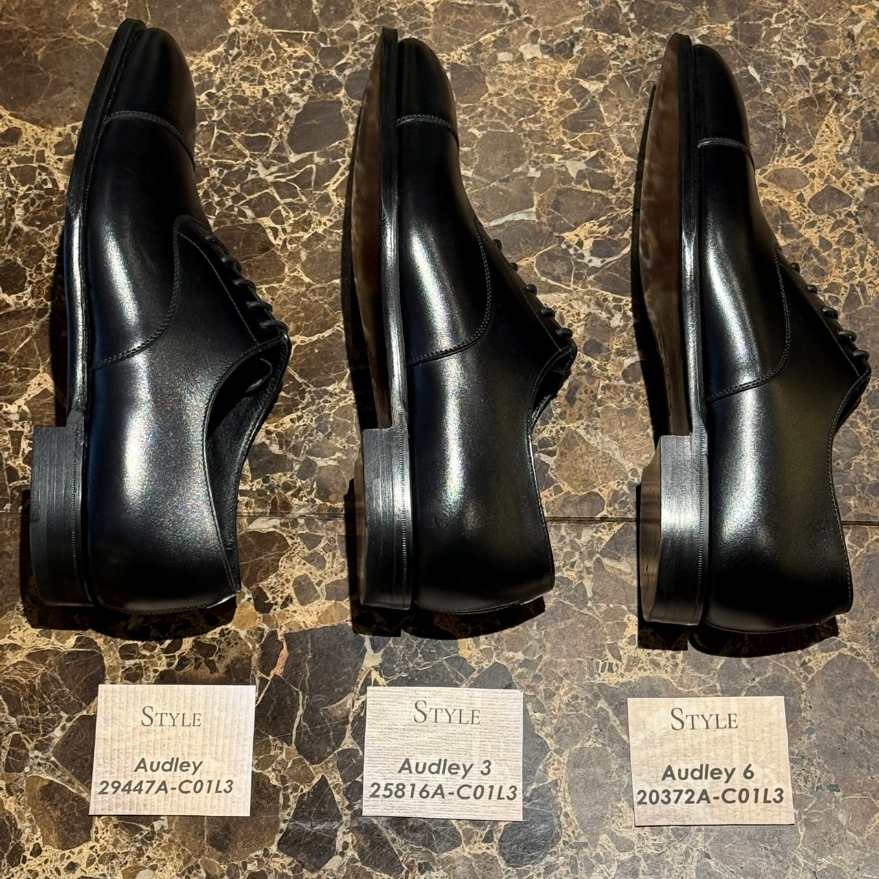 クロケット＆ジョーンズのストレートチップ「オードリーをくらべてみた