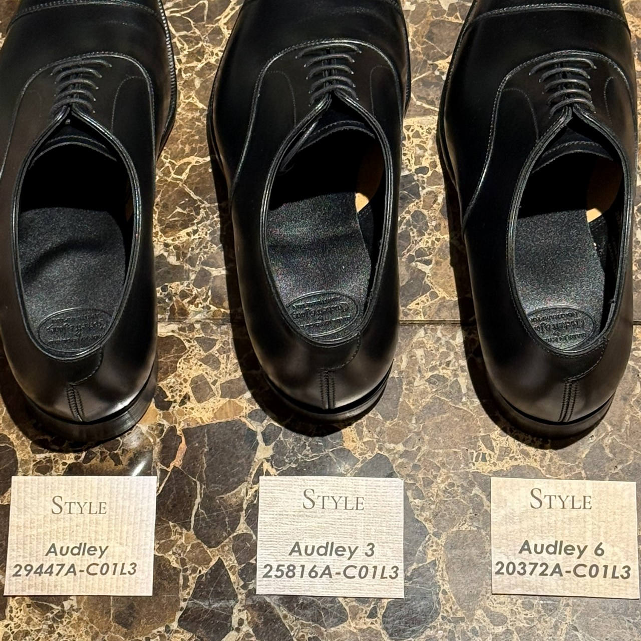 クロケット＆ジョーンズのストレートチップ「オードリーをくらべてみた