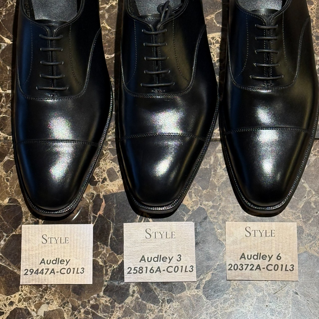 クロケット＆ジョーンズのストレートチップ「オードリーをくらべてみた