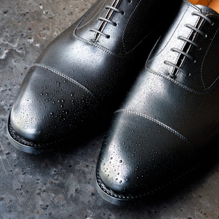 半世紀の時を超え、再び。至高のストレートチップ | Trading Post