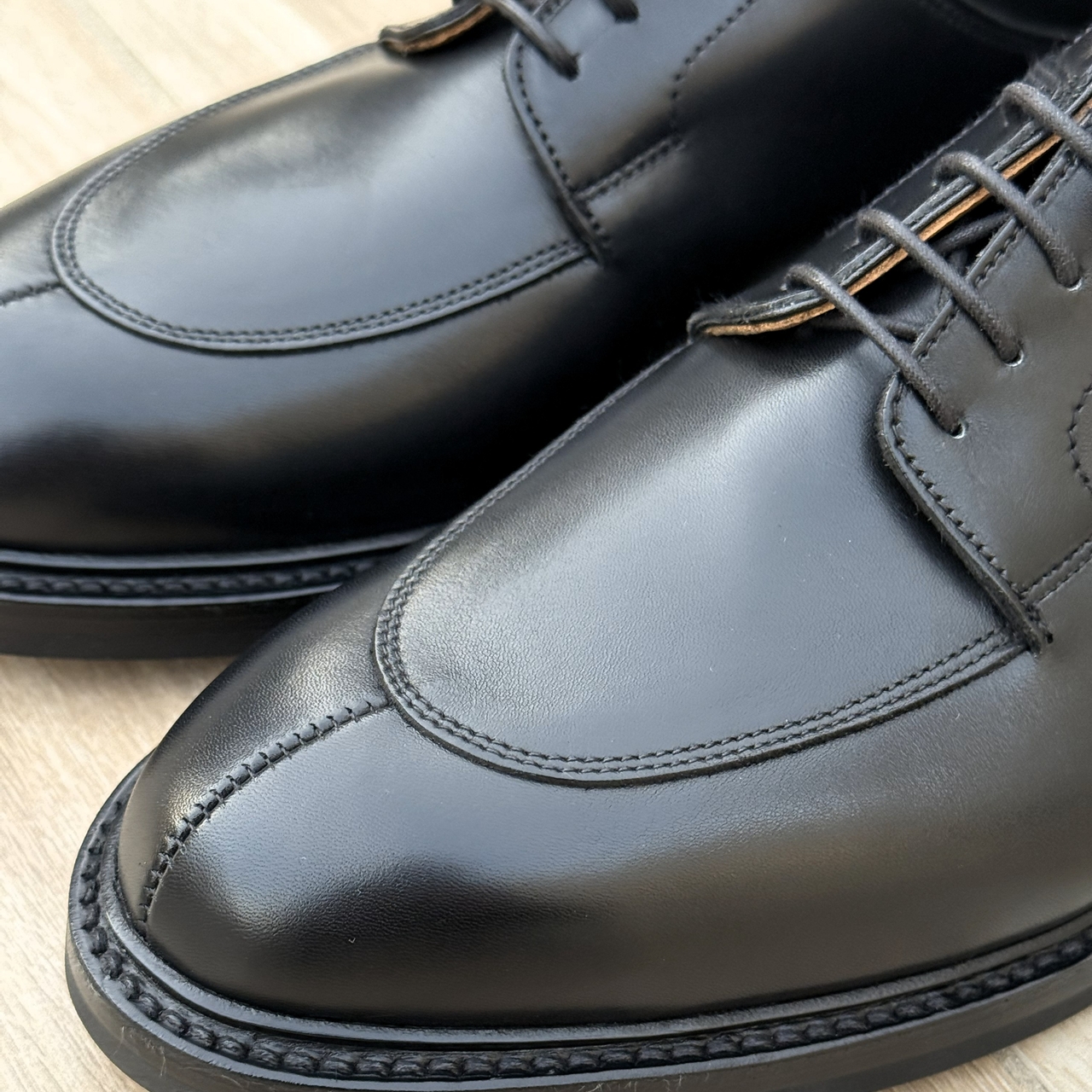 クロケット＆ジョーンズのウォータープルーフ ”シェルトン 3