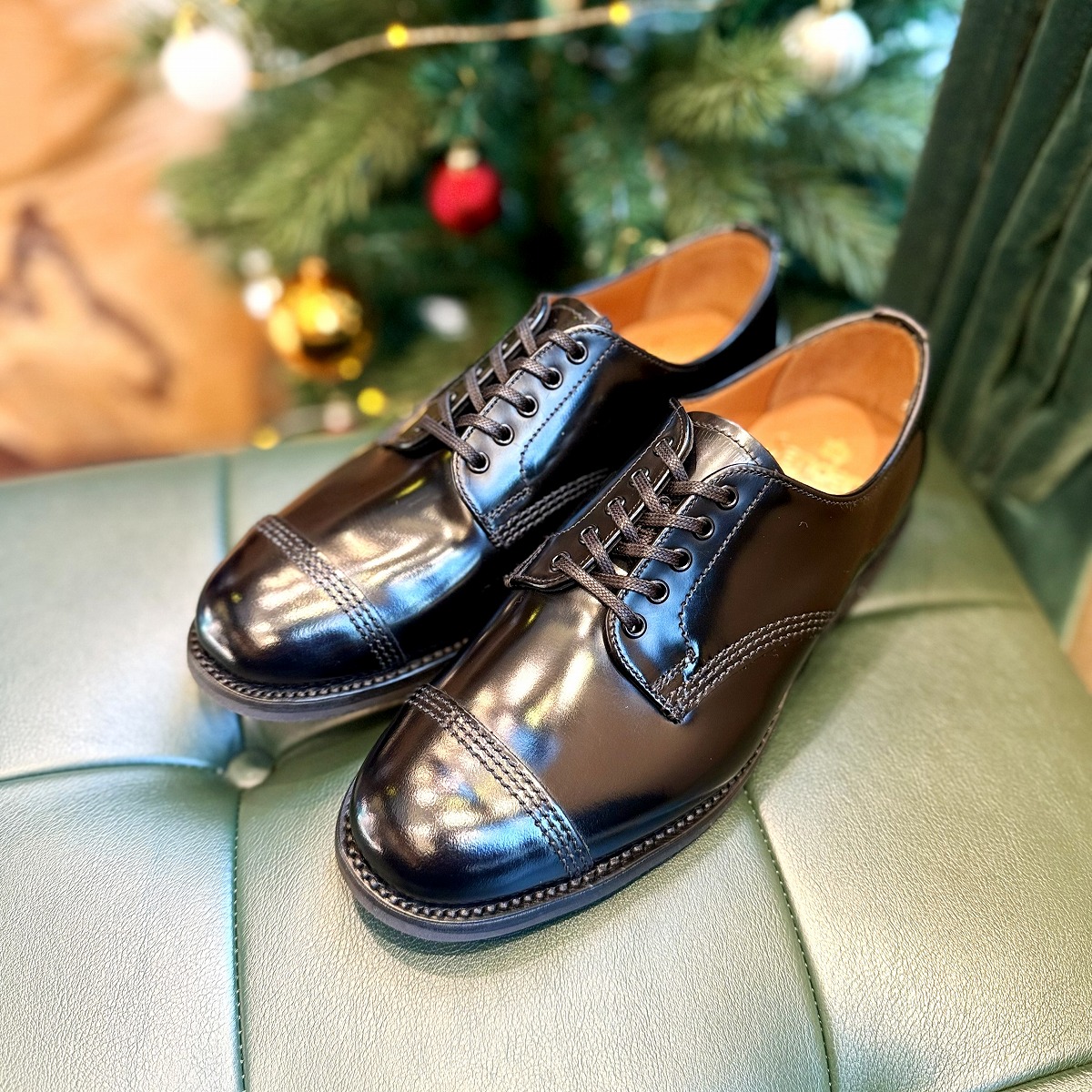 初めての革靴にもオススメ！SANDERSのレディースシューズ | Trading