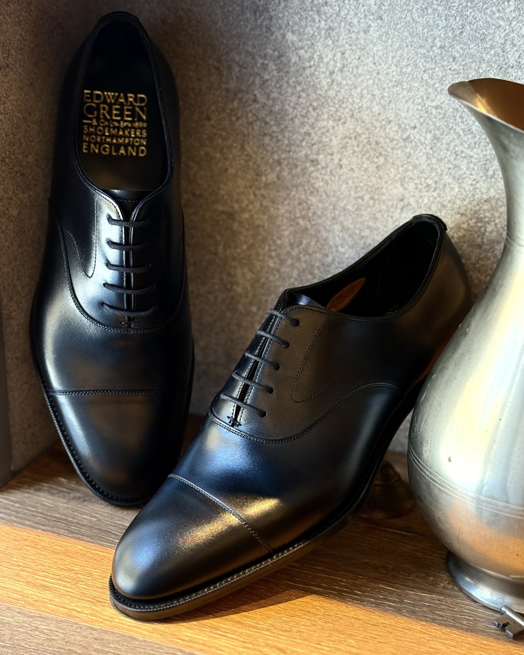 エドワードグリーン不朽の名作と言われているストレートチップ