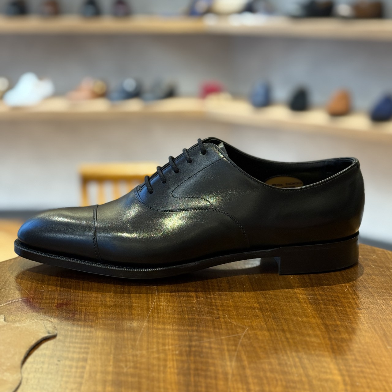 エドワードグリーン不朽の名作と言われているストレートチップ