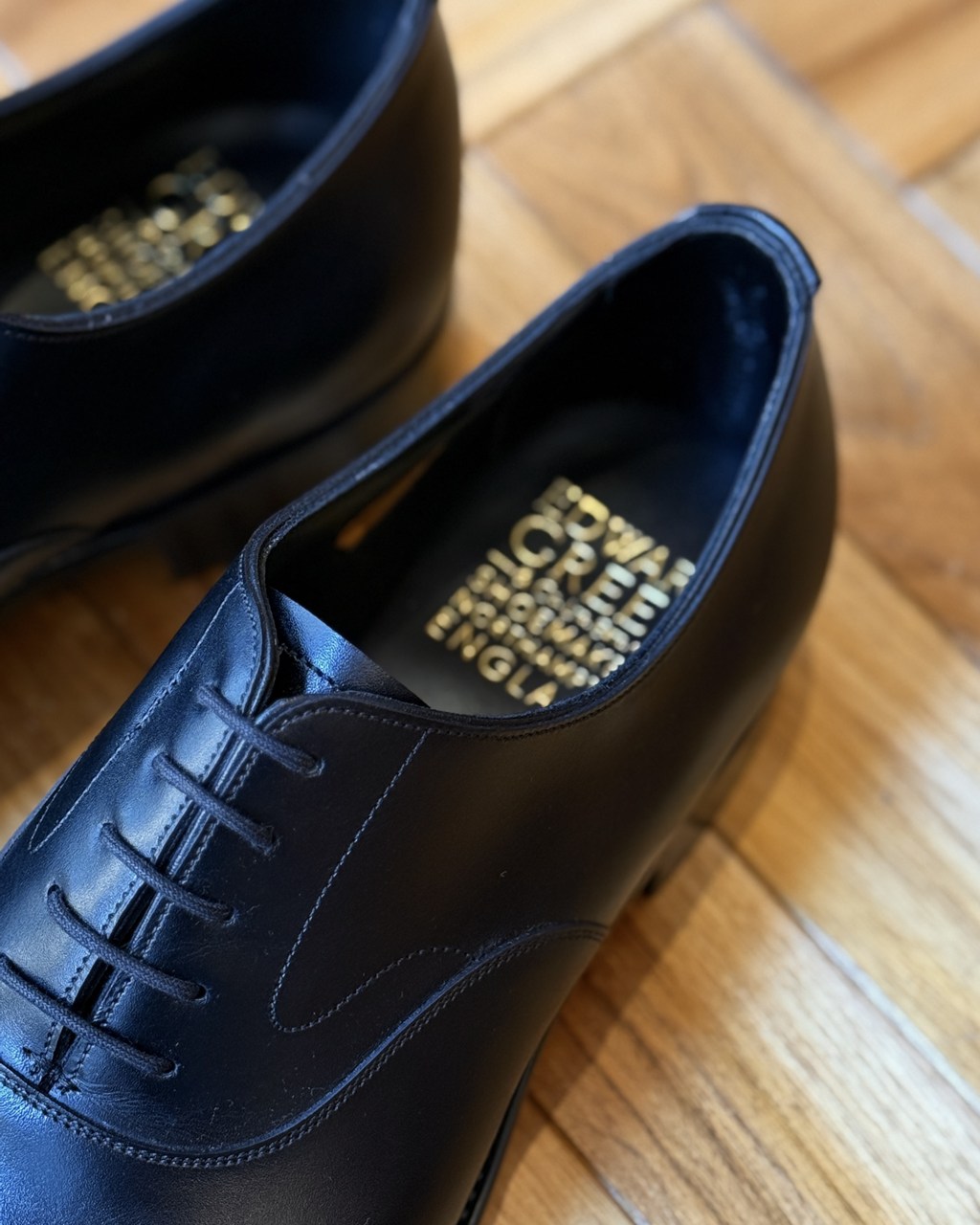 エドワードグリーン不朽の名作と言われているストレートチップ